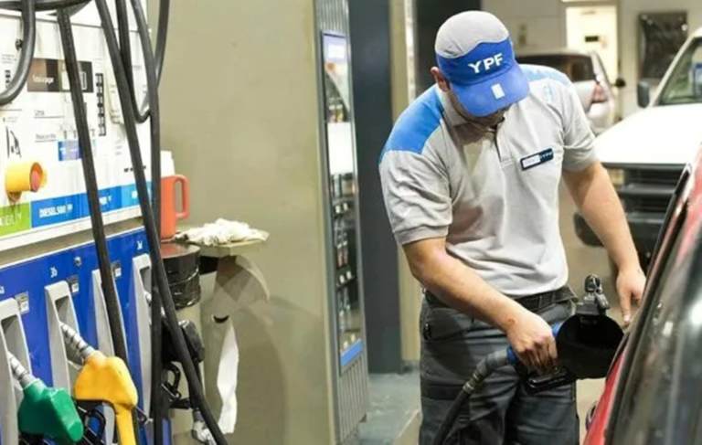 Igualmente subió la nafta pese a la postergación del aumento de impuestos a combustibles