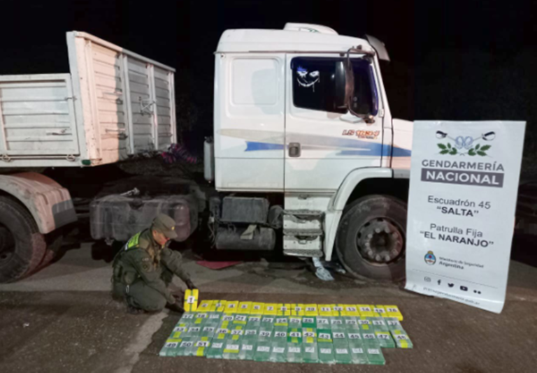 Acondicionaron más de 65 kilos de cocaína en el chasis de un camión, tenían como destino Entre Ríos