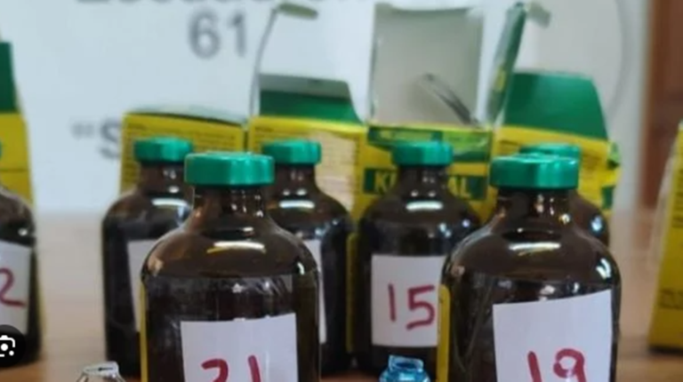 Intentaban ingresar al país con 24 frascos de Ketamina