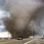 Estados Unidos: un Impactante tornado generó destrozos en Nebraska