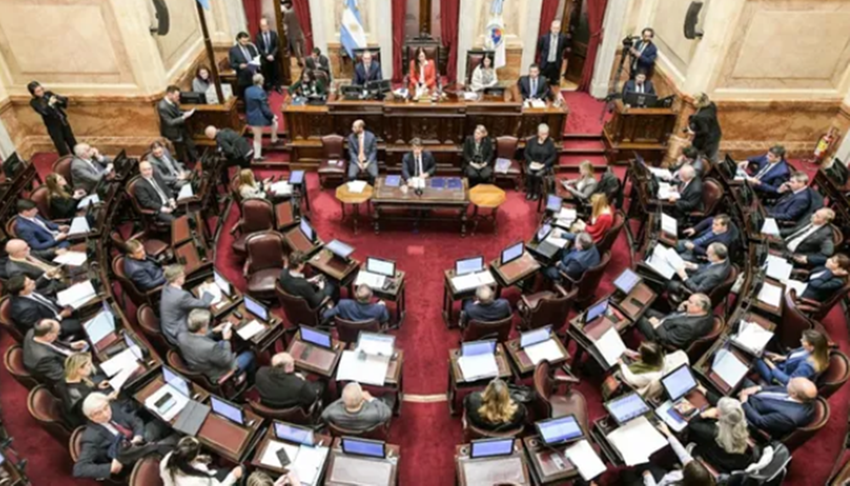 Nuevo aumento: los senadores cobrarán  millones a partir de junio