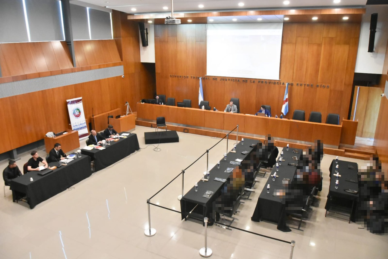 Sorteo de ciudadanas/os  que podrán ser convocados para la selección de jurados populares