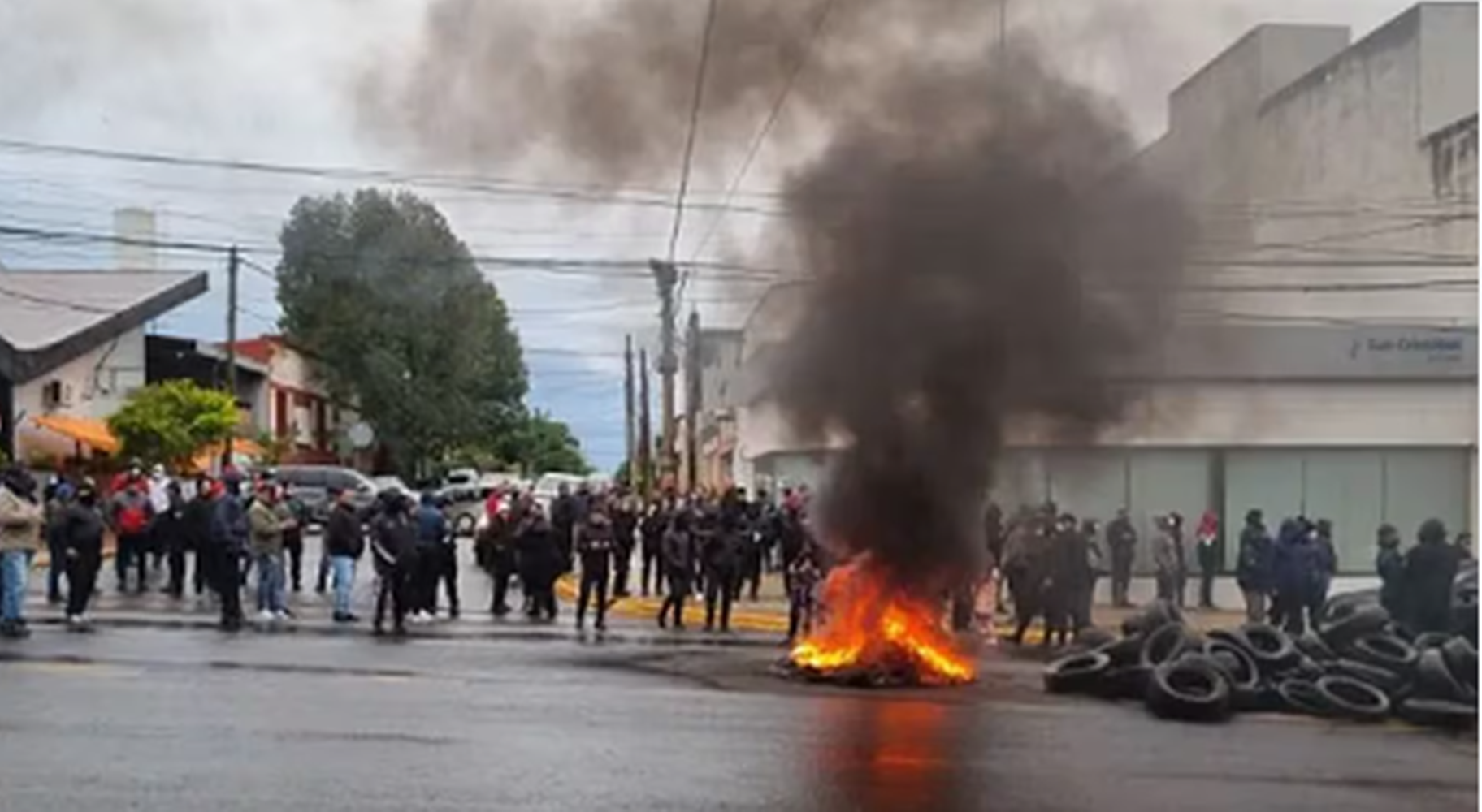 Misiones: hubo acuerdo entre el gobierno provincial y la Policía tras una reunión en la Jefatura