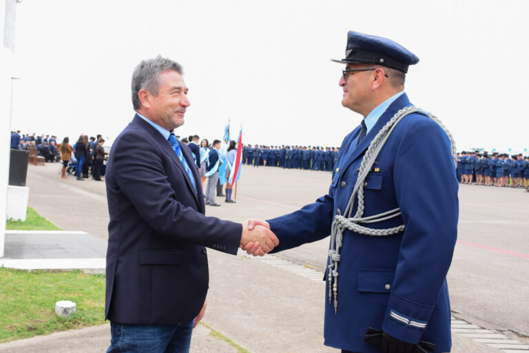 Entre Ríos acompañó el acto por el 42° Aniversario del Bautismo de Fuego de la Fuerza Aérea Argentina
