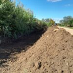La Municipalidad de Gualeguaychú realiza tareas de desbarre y perfilado en calles de tierra