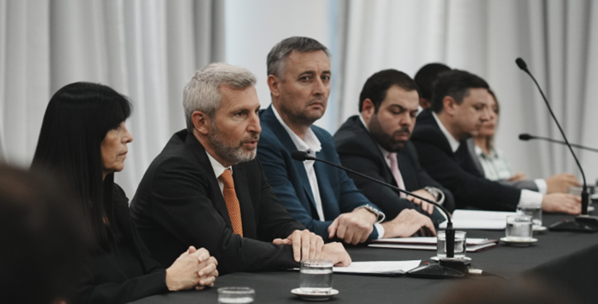 Frigerio presentó el proyecto de reforma política y electoral para Entre Ríos