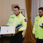 Reconocimiento a policías que detectaron 500 kilos de explosivos en puesto caminero