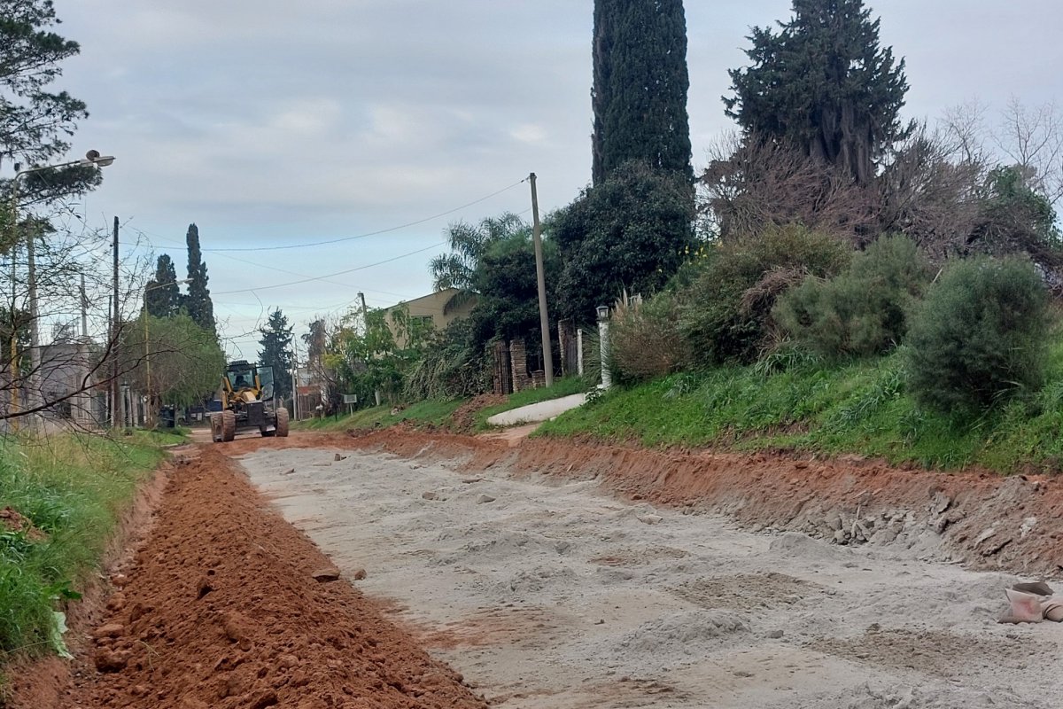 Avanzan los Trabajos en Calle Las Lilas y otras arterias en la Zona Oeste de la ciudad