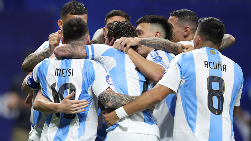 La Selección Argentina le ganó 2 a 0 a Canadá en el debut de la Copa América 2024