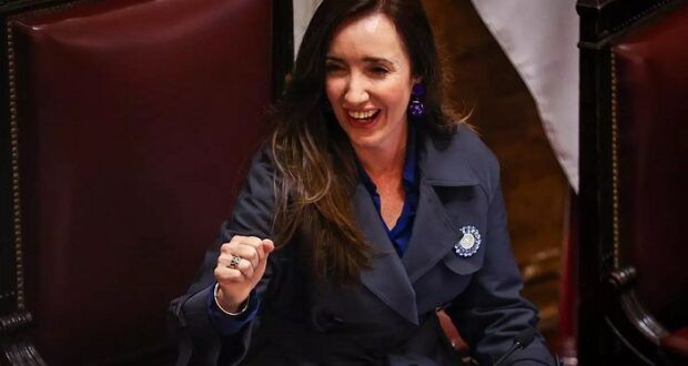Con el voto clave de Victoria Villarruel, el Gobierno logró la aprobación en general de la Ley Bases en el Senado