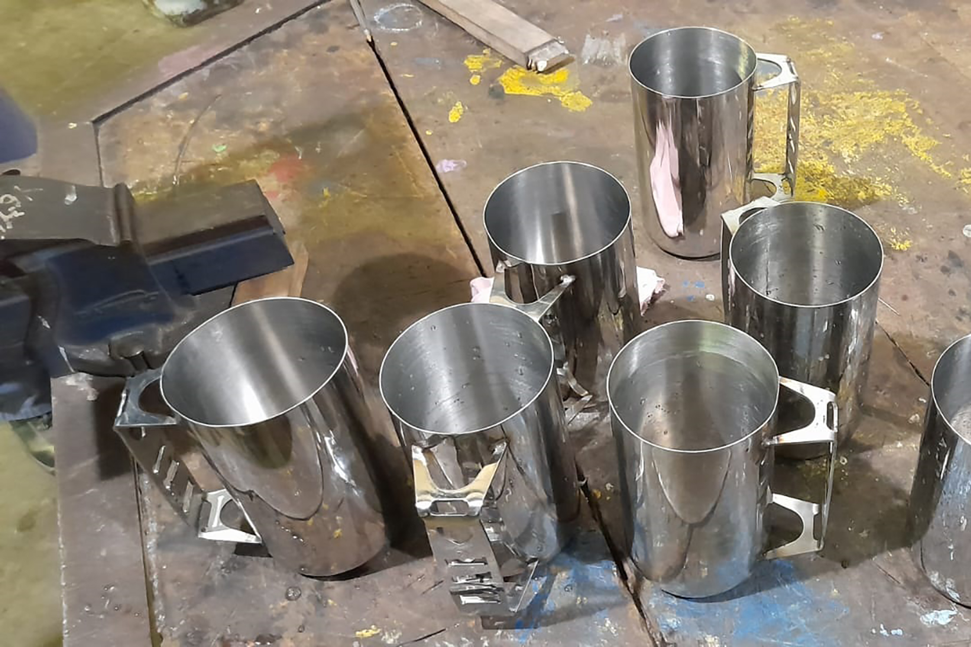 Alumnos de una Escuela Técnica de Colón aprenden a construir con acero inoxidable