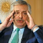 Afirman que Alberto Fernández nombró a una peluquera que conoció en las redes sociales para un puesto en una central nuclear