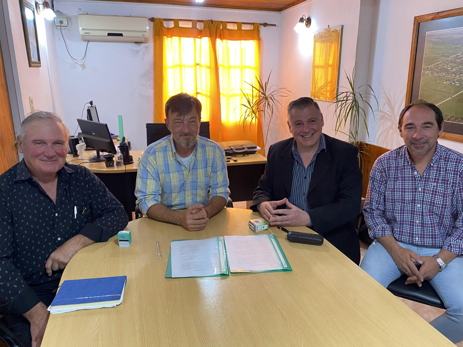 La Cooperativa Eléctrica y el municipio de Colonia Elía  firmaron un convenio y avanzan en acciones conjuntas