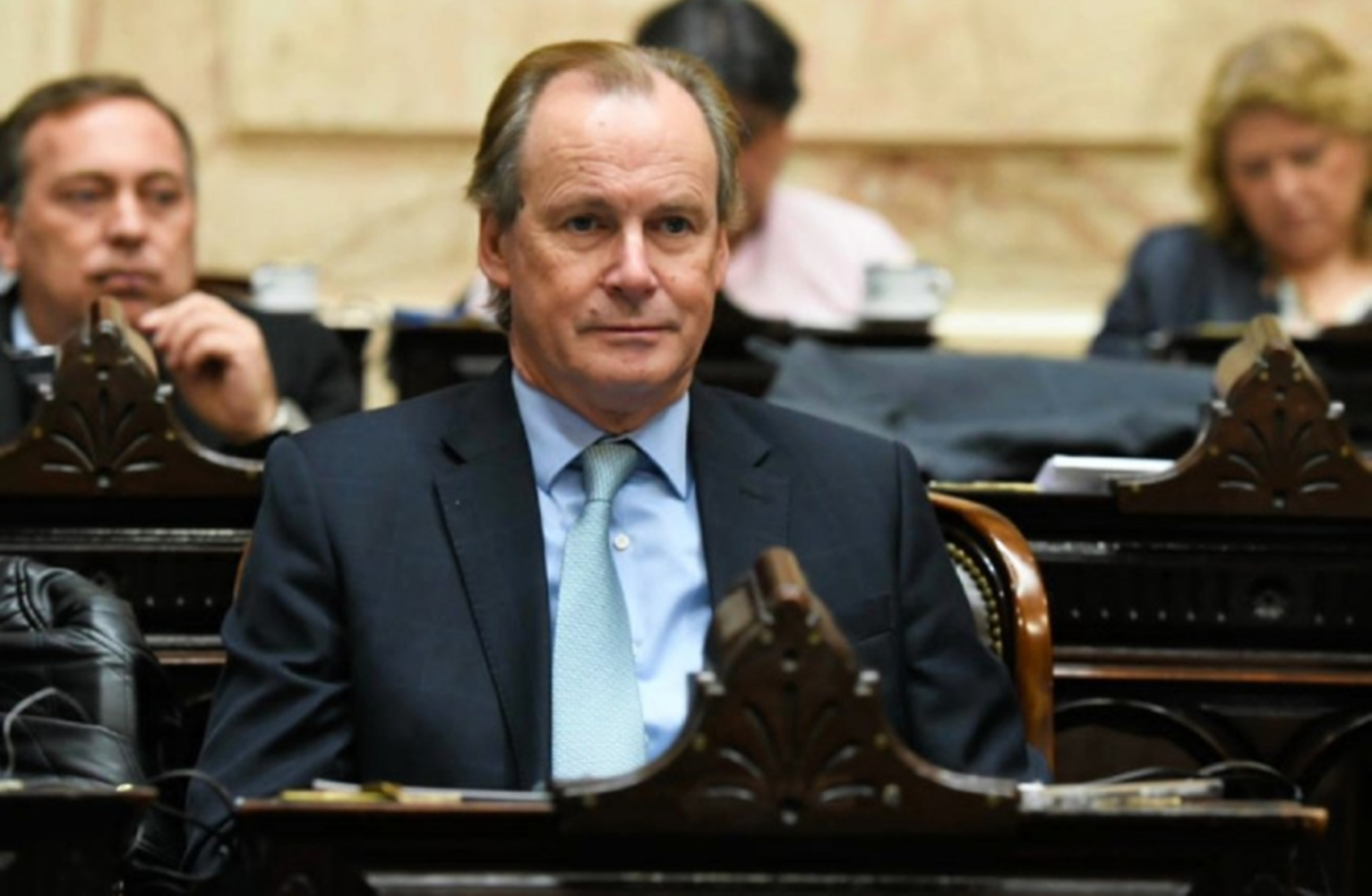 Bordet emprende un doble frente de contrataque, uno social, y otro contra la Justicia