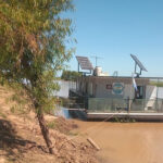 Escuelas isleñas de Victoria recibieron baterías solares para garantizar su funcionamiento