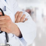 Ninguno de los 117 médicos que se presentó a rendir el examen de residencias pudo revalidar su nota
