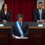 El Gobierno lanzó una alternativa para evitar que los municipios cobren tasas en las boletas de servicios