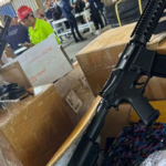 La aduana incautó millones de dólares en mercadería ilegal tras un megaoperativo en el puerto