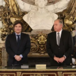 Más cambios en el Gobierno: Javier Milei desplaza al embajador en España y al cónsul en Nueva York