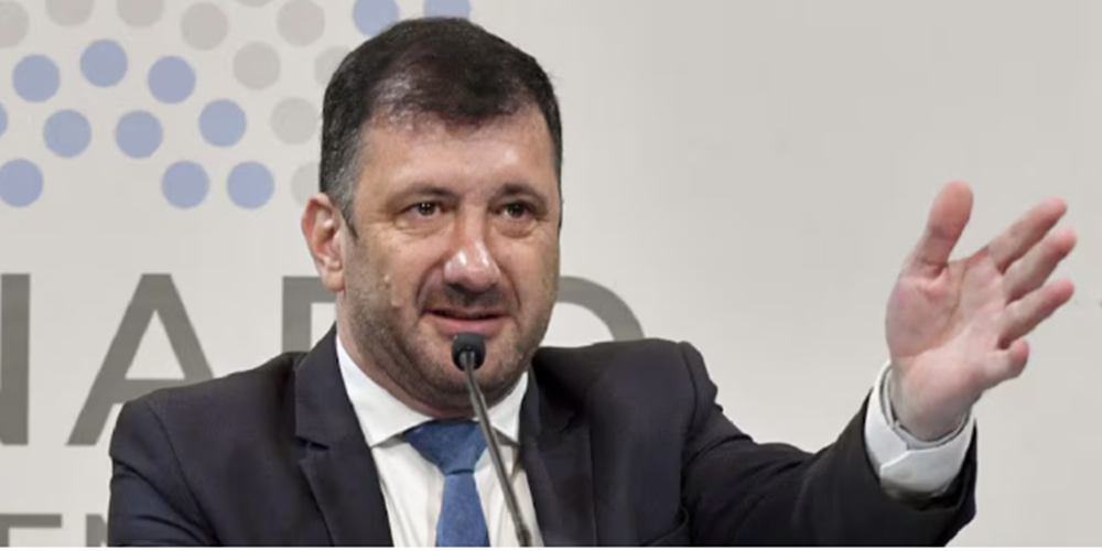 El Senado sesionará este jueves para determinar la suspensión de Edgardo Kueider tras su detención en Paraguay