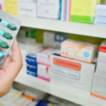 Más remedios pasan a venta libre: cuáles son los medicamentos que no tendrá los descuentos en farmacias