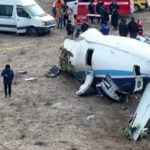 Se estrelló un avión en Kazajistán: 39 pasajeros murieron y más de 20 sobrevivieron