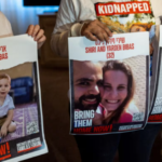 Hamás le comunicó a Israel que liberará a 25 rehenes y entregará los cuerpos de otros ocho