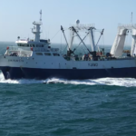 Prefectura detectó un buque extranjero pescando ilegalmente dentro de la Zona Económica Exclusiva argentina