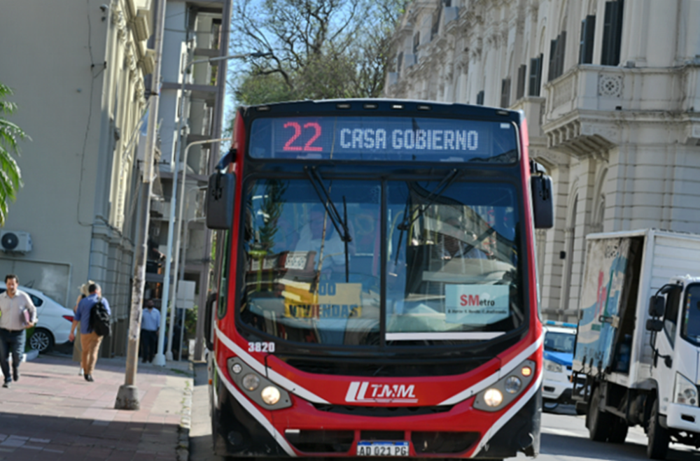 El gobierno de Entre Ríos implementará un boleto estudiantil para el servicio metropolitano y prevé extenderlo a otras localidades