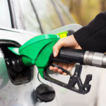 El Gobierno reglamentó el autoservicio de combustibles en las estaciones de servicio