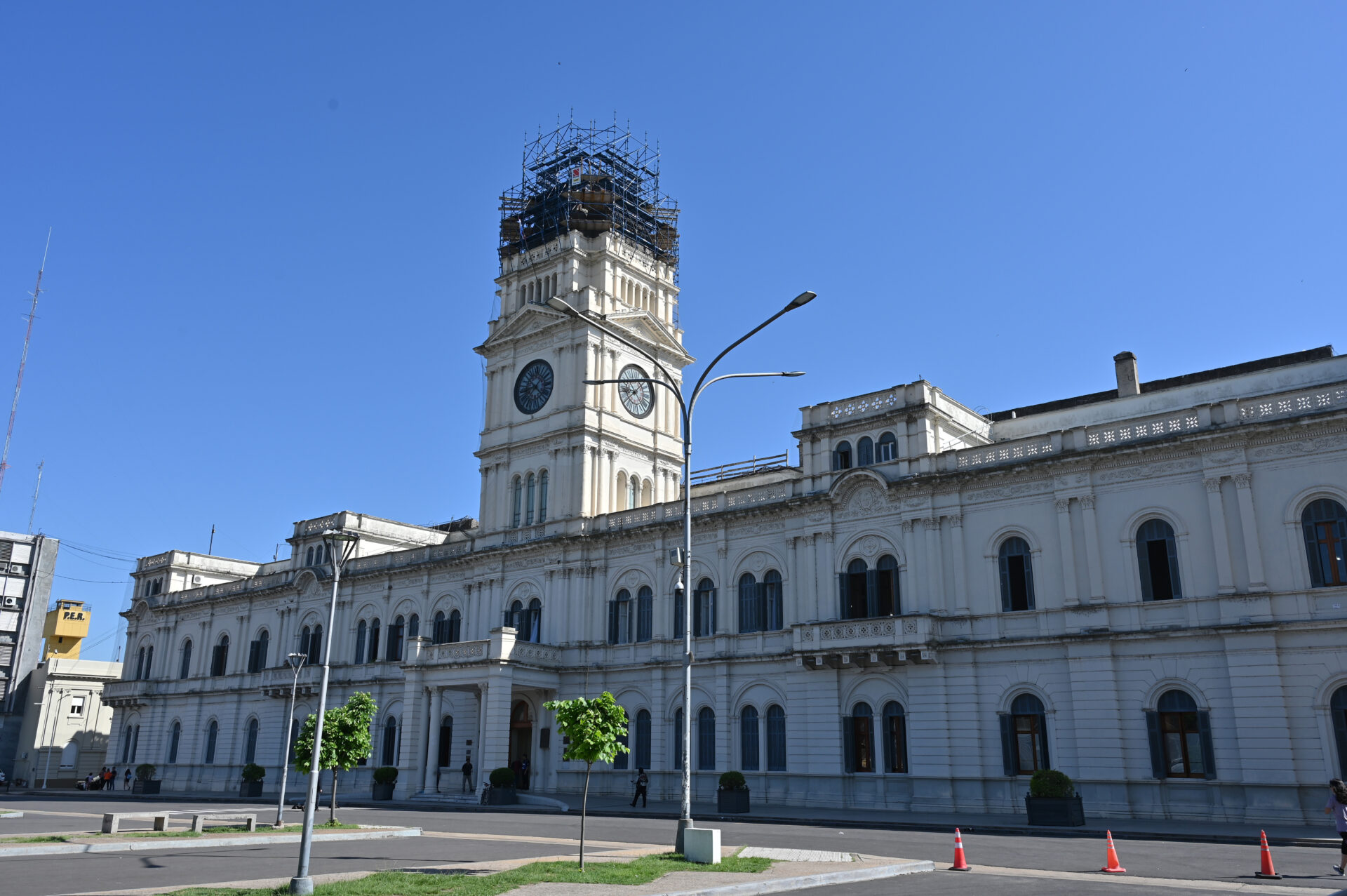 Este jueves comienza el cronograma de pagos para la administración pública provincial