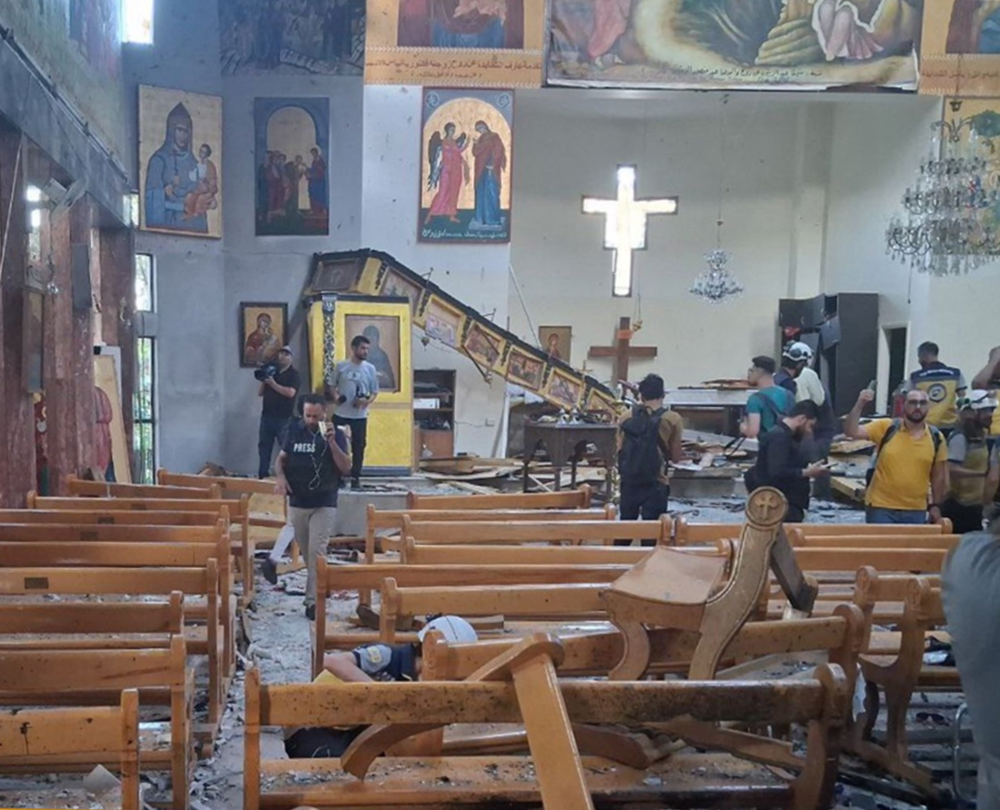 Miembro del ISIS perpetra atentado suicida en una iglesia de Damasco: al menos 20 muertos