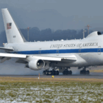 EE UU saca a pasear su “avión del fin del mundo” en el momento de más tensión con Irán