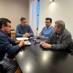 La Municipalidad firmó un convenio de auspicio con una empresa local para embellecer espacios públicos