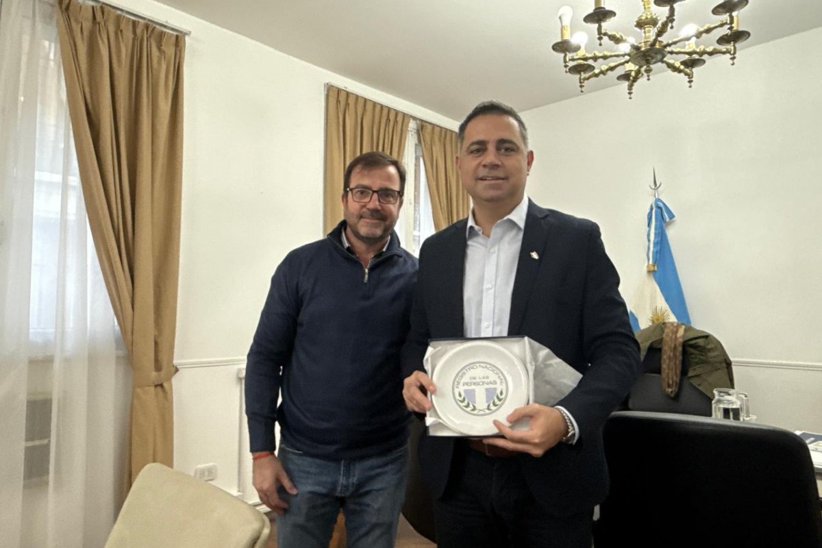 Davico confirmó que en Gualeguaychú se podrá obtener el DNI y Pasaporte de lunes a lunes