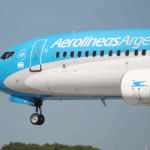 Aerolíneas Argentinas aseguró que perderá más de un millón de dólares por el paro de pilotos