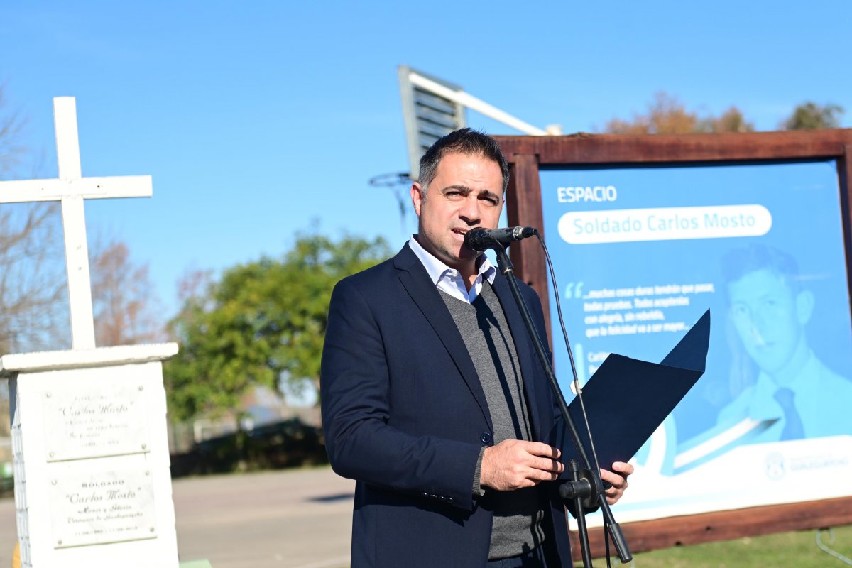 Homenaje a Carlos Mosto: Gualeguaychú rindió tributo a un Héroe de Malvinas