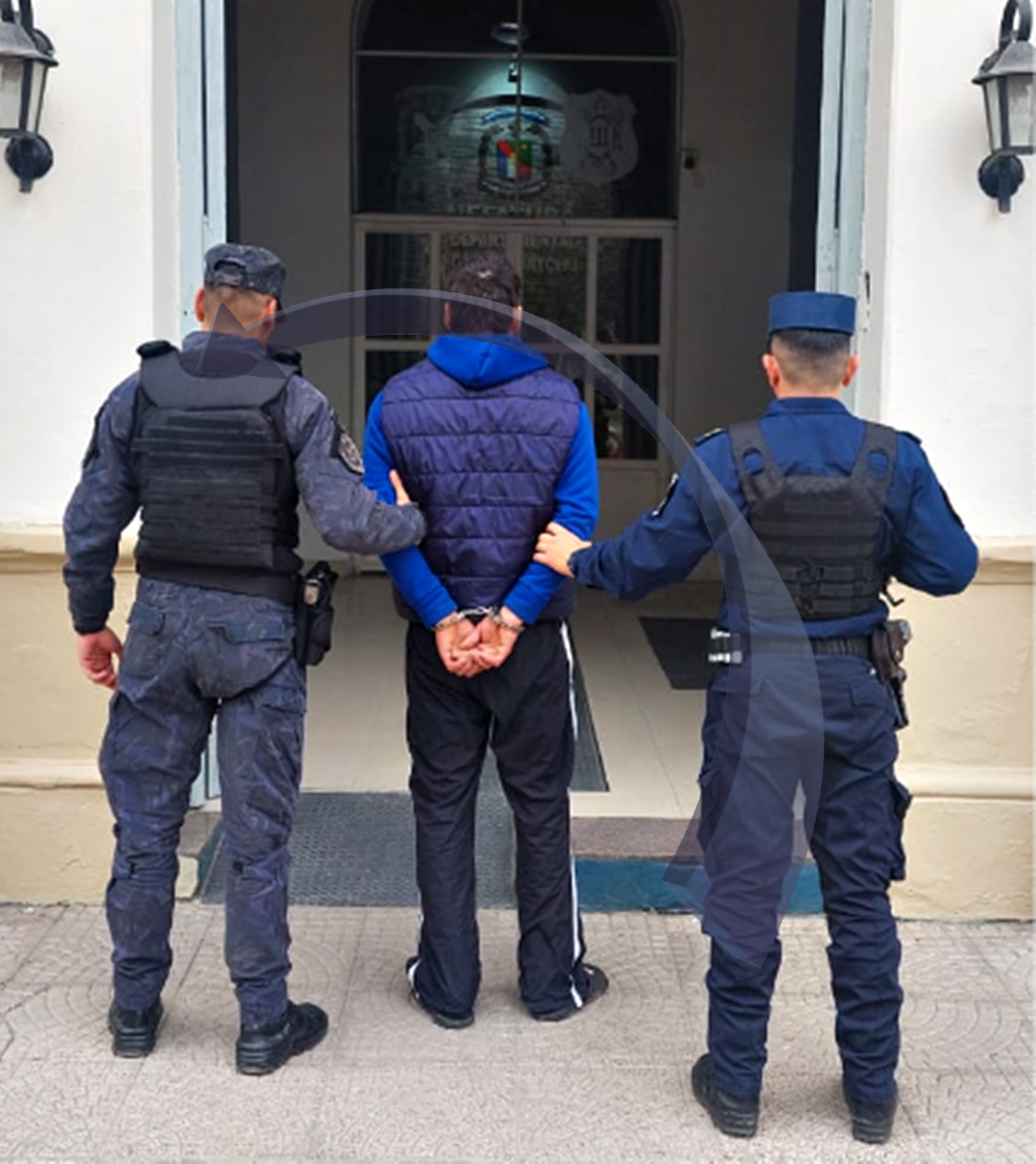 Allanamiento y detención por robo calificado