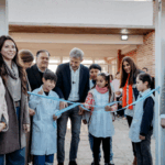 Frigerio inauguró una escuela, entregó equipos al hospital y recorrió obras