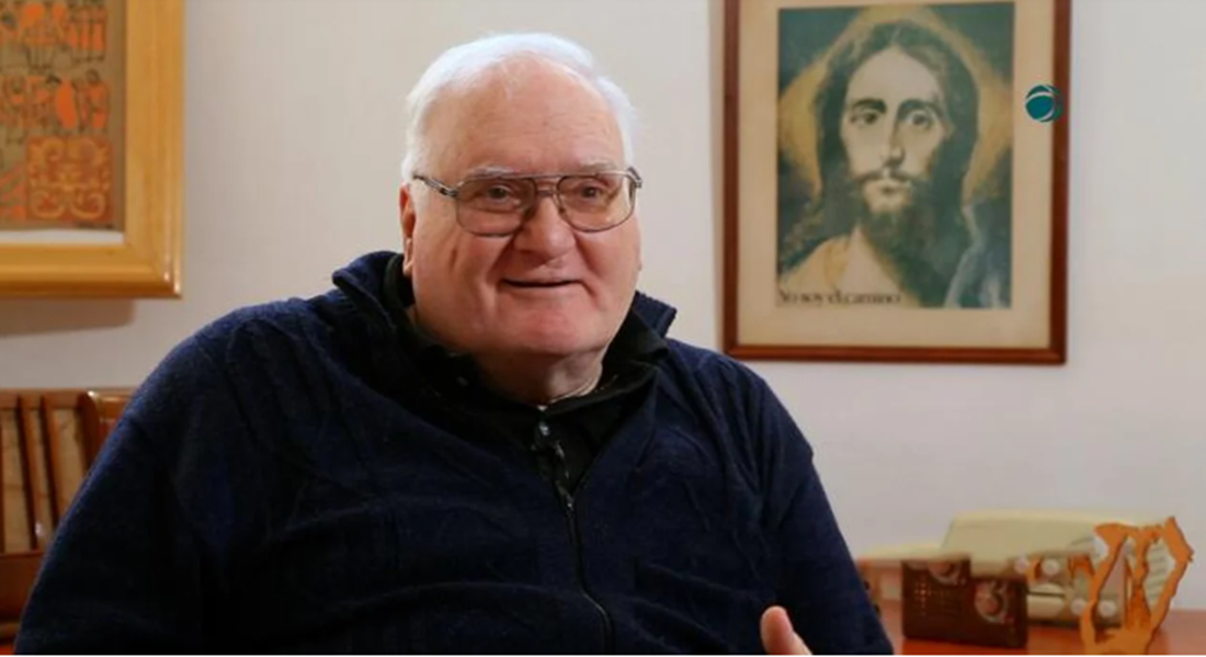 Para el sacerdote de San Cayetano lo que padecen los jubilados “es un genocidio”