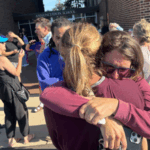 “Múltiples víctimas” en un tiroteo en una escuela católica de Minneapolis