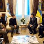 Zelenski habló por teléfono con Javier Milei y le agradeció su colaboración para alcanzar un acuerdo de paz con Rusia