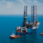 China instala la primera plataforma petrolera flotante en el lago de Maracaibo
