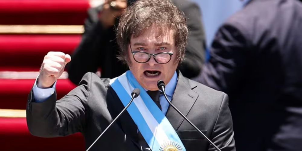 Javier Milei vetó la ley que repartía de manera automática los Aportes del Tesoro Nacional entre las provincias