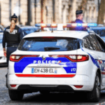 Un atraco histórico de nueve joyas en el Louvre lleva al cierre del museo parisino durante todo el día