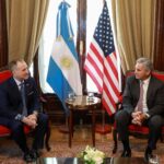 El canciller Pablo Quirno recibió al nuevo embajador de Estados Unidos para negociar el acuerdo comercial