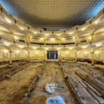Restauración del Teatro Gualeguaychú: se retiró por completo el piso para reparar su estructura