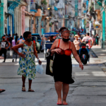 Apagones, escasez y colapso: el impacto del fin del petróleo venezolano en Cuba