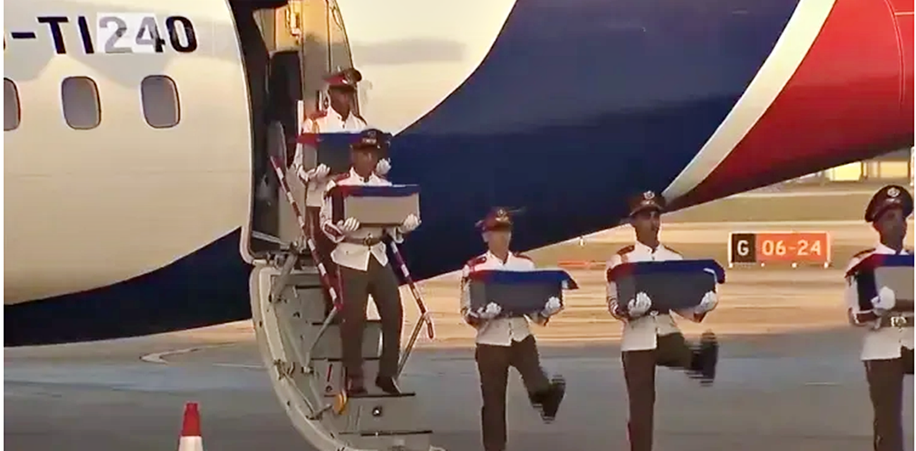Cuba recibió los restos de 32 agentes cubanos de seguridad muertos en bombardeos de EE.UU. durante la operación en Venezuela