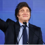 Javier Milei fue autorizado por decreto para viajar a la firma del acuerdo entre el Mercosur y la Unión Europea